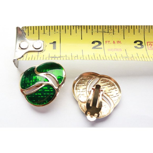 Vintage Festive Emerald Green or Bright Forest Green Gold Tone Knot Shaped Trian - Picture 2 of 2